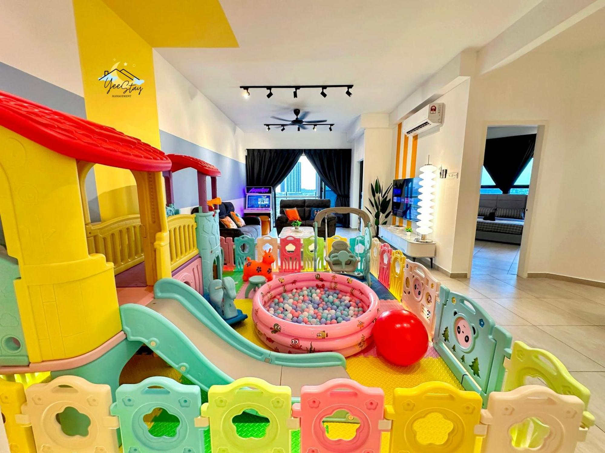 Atlantis 8-12Pax/Netflix/Video Game/5Min To Jonker Apartment Malacca ภายนอก รูปภาพ