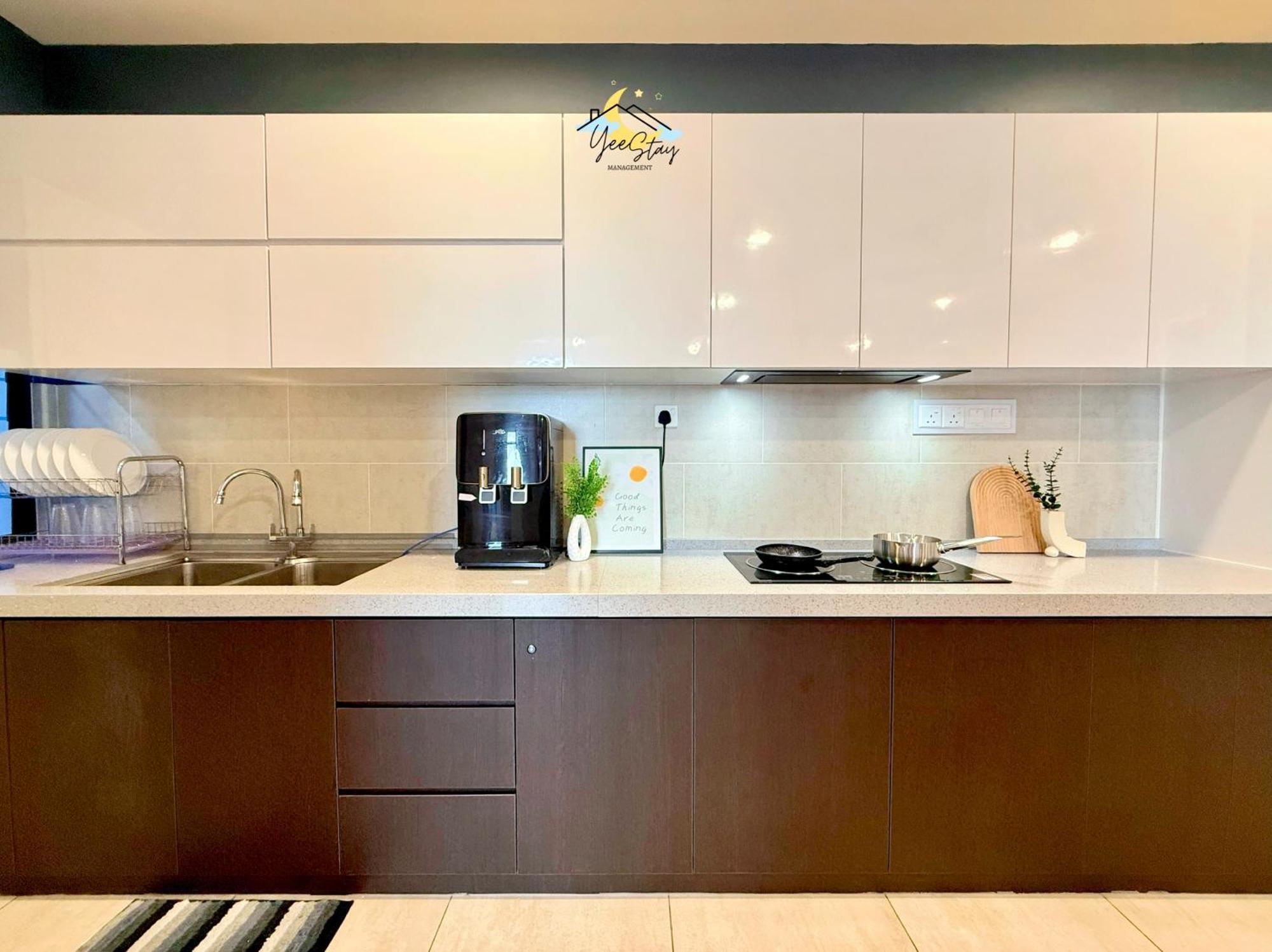 Atlantis 8-12Pax/Netflix/Video Game/5Min To Jonker Apartment Malacca ภายนอก รูปภาพ